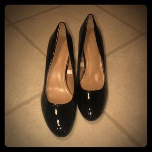 Black 4 inch heels size 11 BRAND NEW NEVER WORN